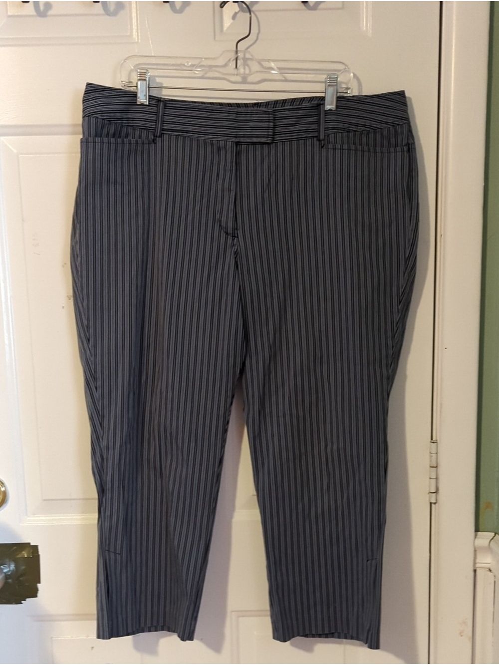 Venezia Women's Pinstripe Dress Pants Gray Size 18 Spandex Work Career Ankle